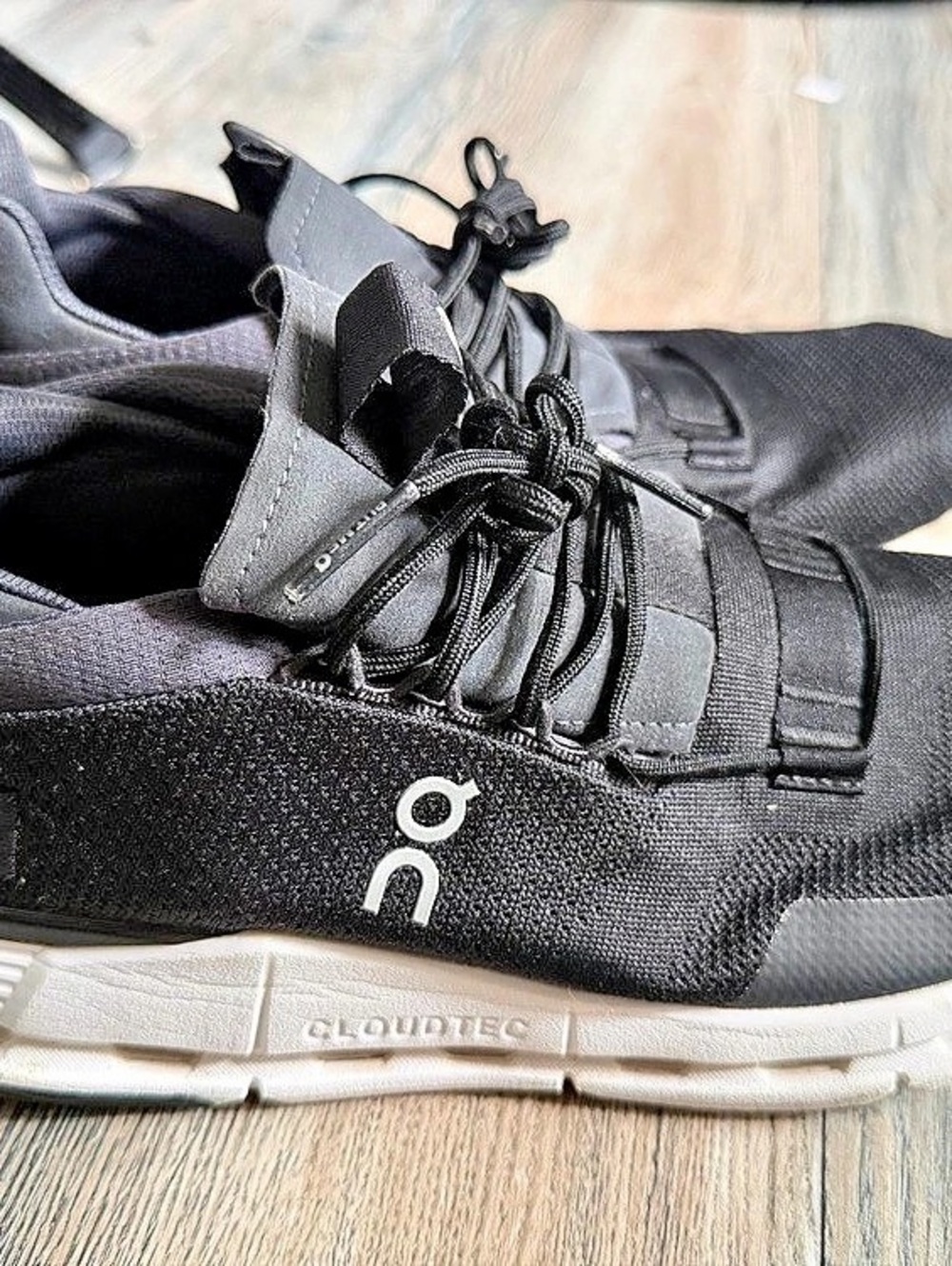 Cloud novas womans size 10